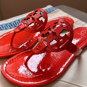 AUTHENTIC TORY BURCH patent leather Miller Sandal - Red